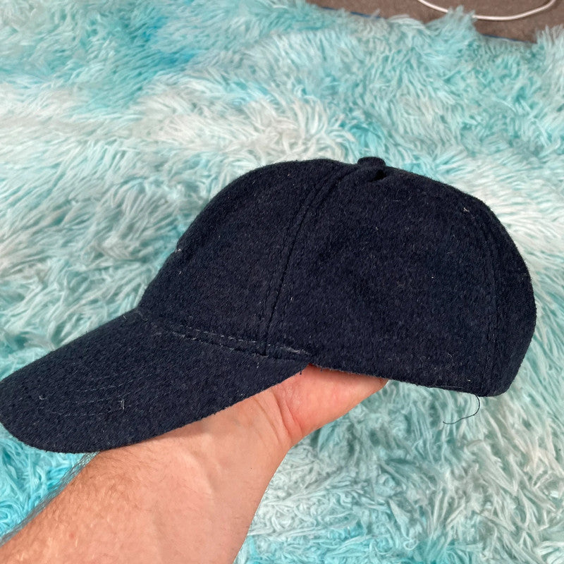 Navy Gant Cap