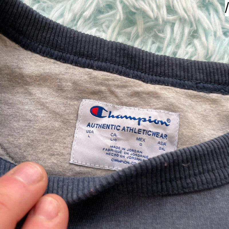 Vintage Navy Champion Plain Sweatshirt - Large