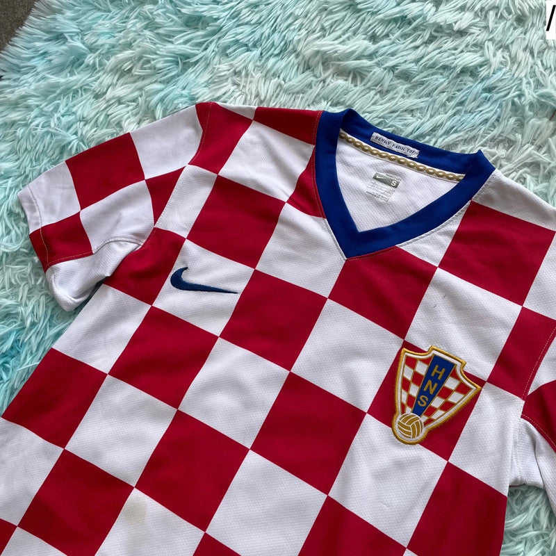 2008 Croatia Football Shirt Nike - Small