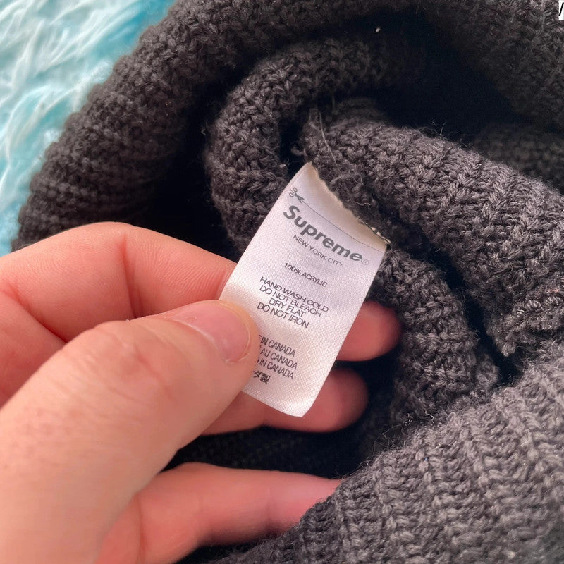 Black Supreme Beanie Hat