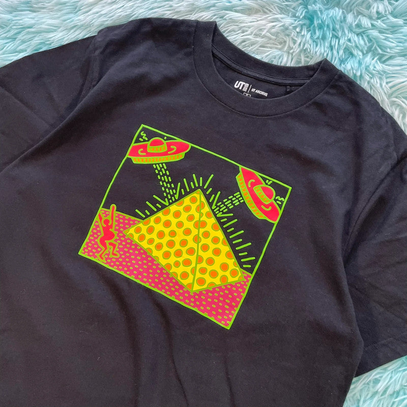 Black Uniqlo Graphic T Shirt - Medium