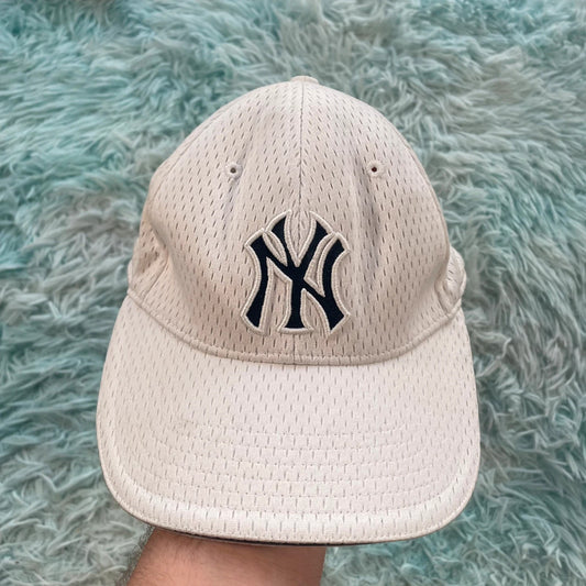 White New York Yankees Cap New Era