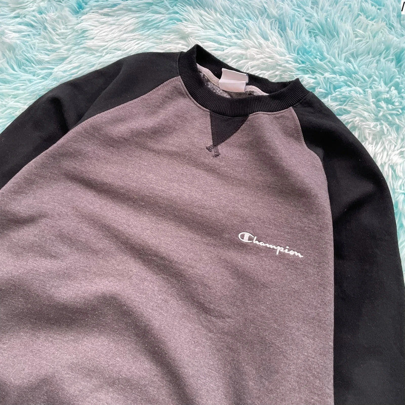 Grey & Black Champion Sweatshirt - Medium