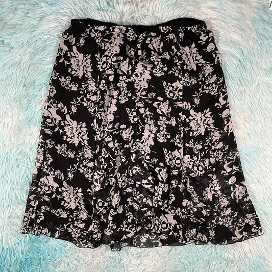 Vintage Y2K black Patterned Skirt - Medium