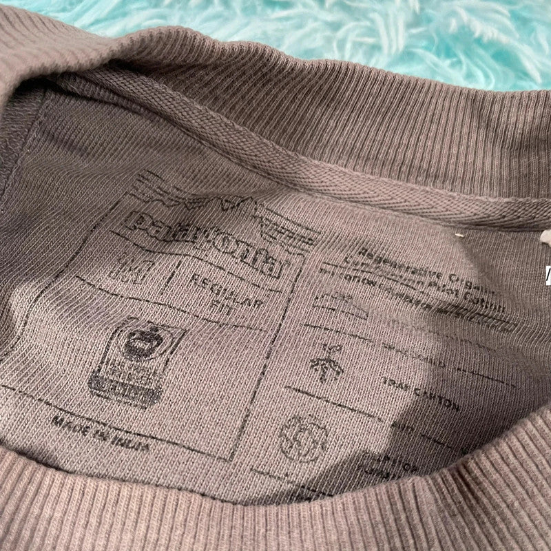 Grey Patagonia Sweatshirt - Medium