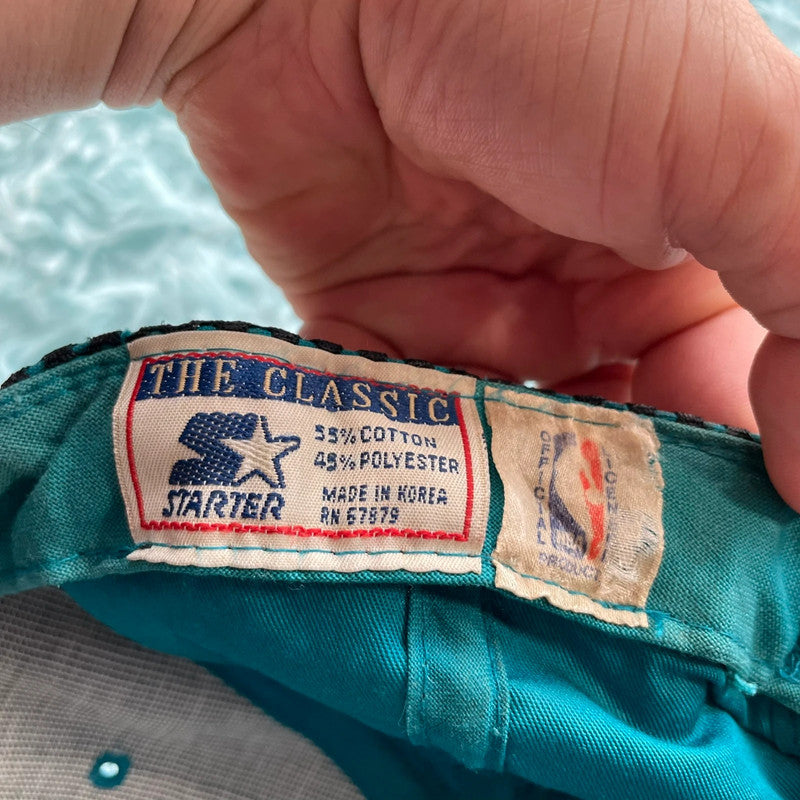 Vintage 90s Charlotte Hornets Starter Cap