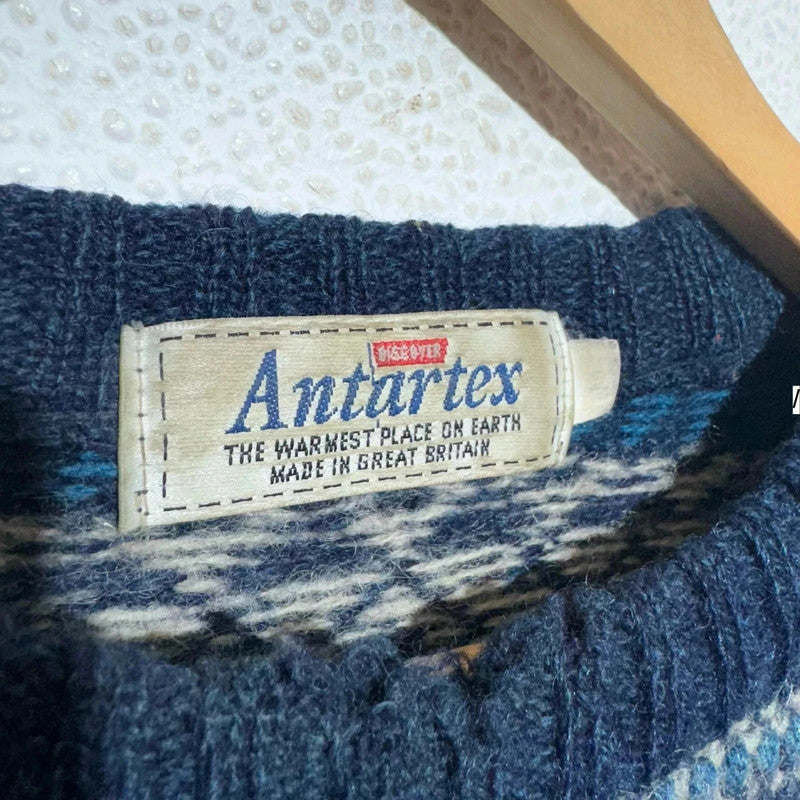 Vintage 90s Navy Nordic Patterned Knitted Jumper - Medium