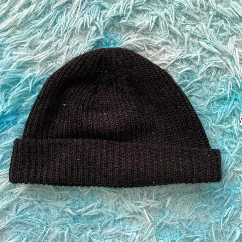 Black Supreme Beanie Hat