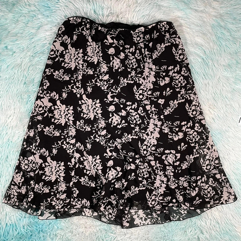 Vintage Y2K black Patterned Skirt - Medium