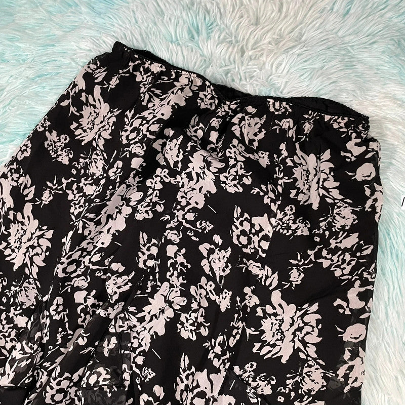 Vintage Y2K black Patterned Skirt - Medium