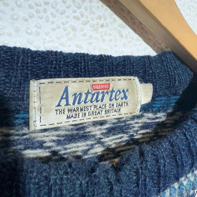 Vintage 90s Navy Nordic Patterned Knitted Jumper - Medium
