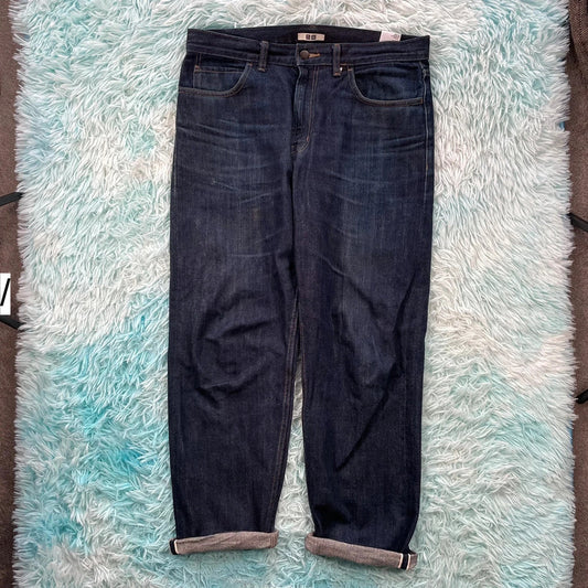 Navy Uniqlo Selvedge Jeans Straight Leg - W33 32L