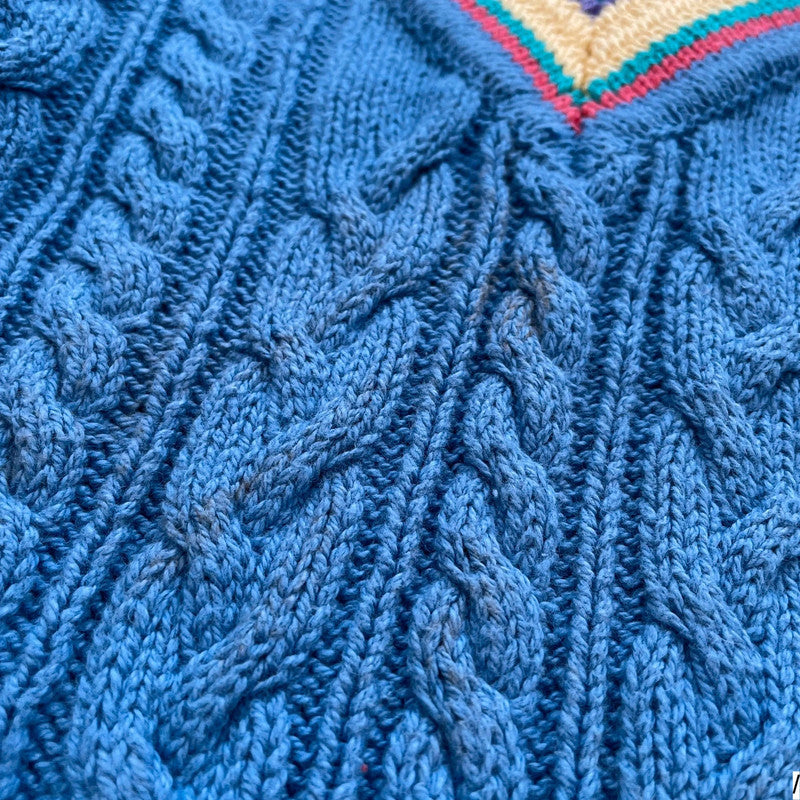 Vintage 90s Blue Cable Knit V Neck Jumper - Small