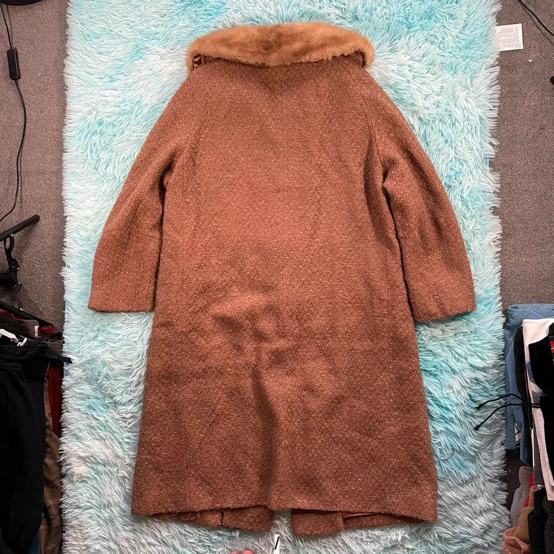 Vintage 1960s Brown Fur Trimmed Longcoat Bettijean
