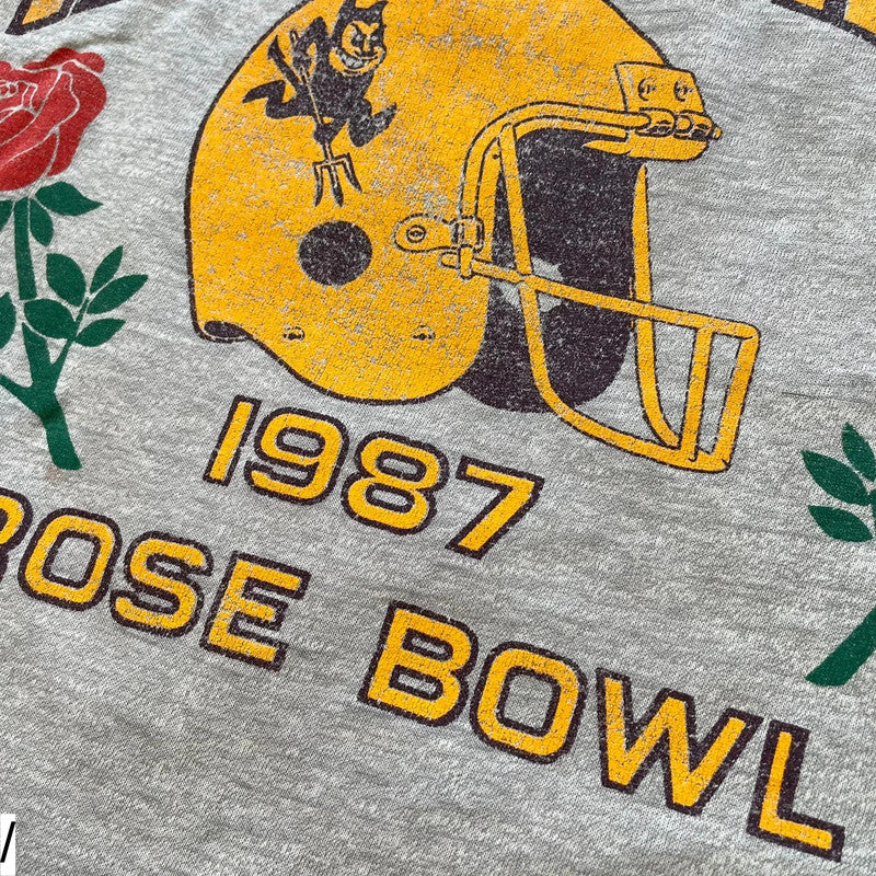 Vintage 80s Grey 1987 Rosebowl Graphic T Shirt - Small