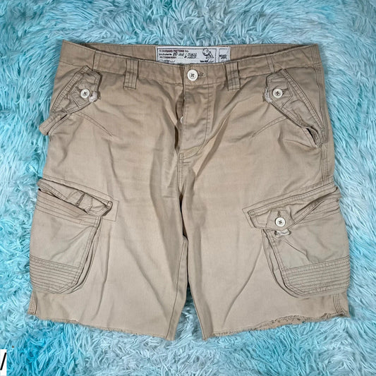 Vintage 00s Beige Cargo Shorts - 36W