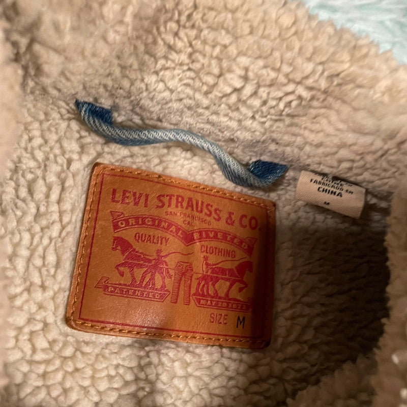 Levi’s Denim Jacket Sherpa Fleece Lining - Medium