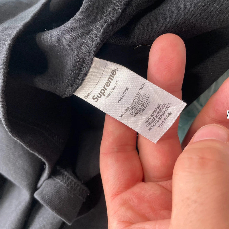 Black Supreme Box Logo T Shirt - Medium