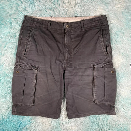 Dark Grey Levi’s Cargo Shorts - 38W