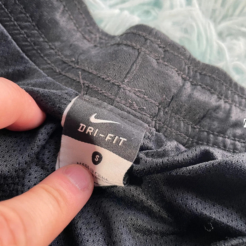 Black Nike Tracksuit Bottoms - Small