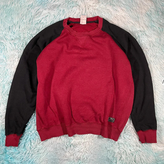 Red & Black Nike Sweatshirt - Large