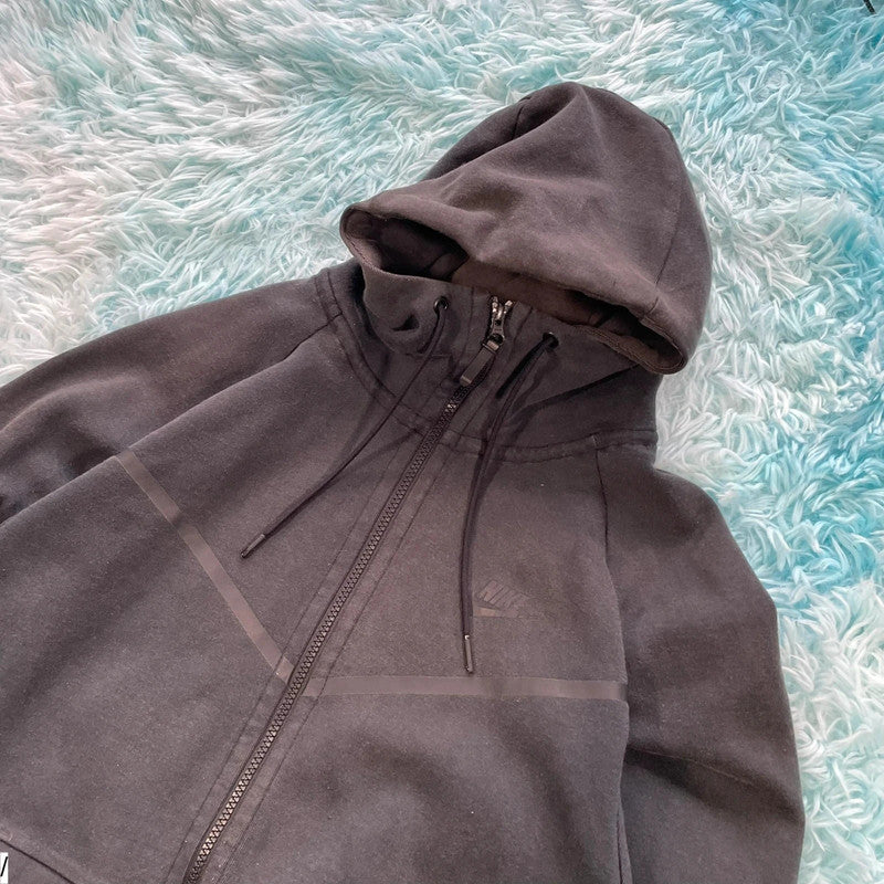 Black Nike Tech Fleece Hoodie - Medium