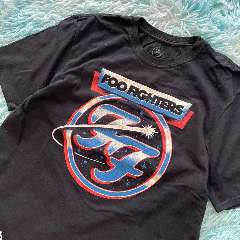 Black Foo Fighters Band T Shirt - Large
