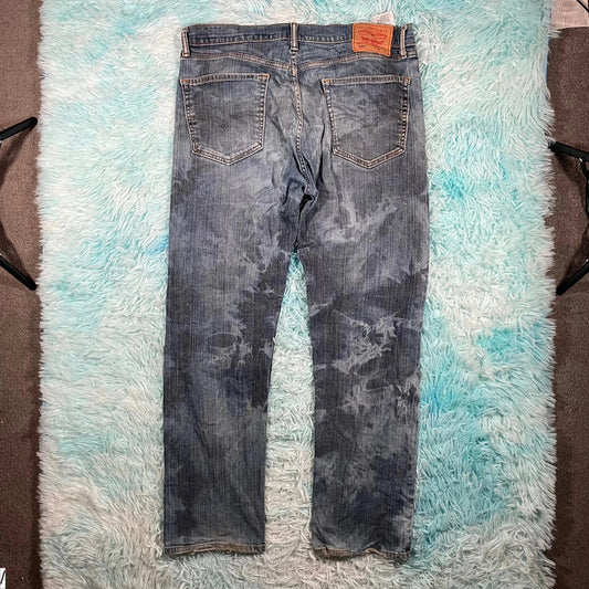 Vintage Levi’s 505 Jeans Straight Leg Bleach Dyed - 36W 32L