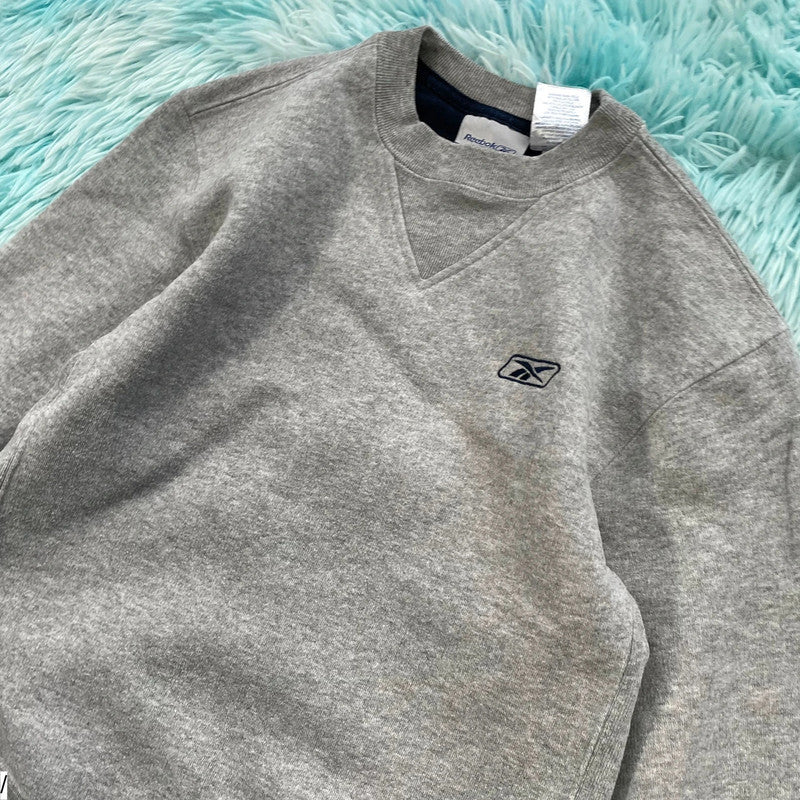 Vintage 00s Grey Reebok Sweatshirt - Size 10