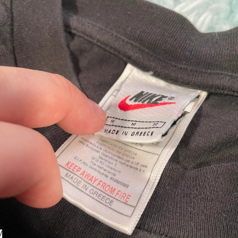 Vintage 90s Black Nike T Shirt Graphic Just Do it - Medium
