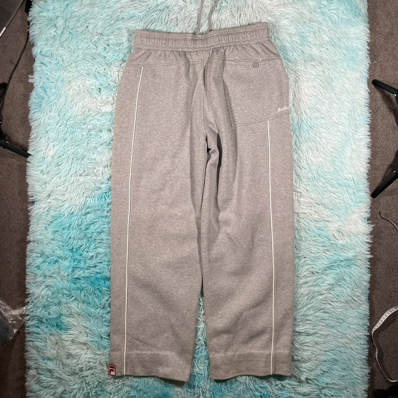 Vintage 00s Grey Fila Joggers - Large