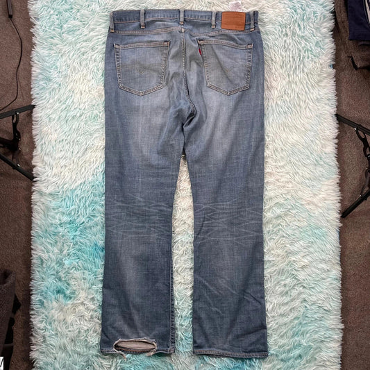 Blue Levi’s Jeans 527 Bootcut Premium - W38 L34