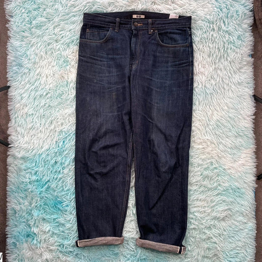 Navy Uniqlo Selvedge Jeans Straight Leg - W33 32L