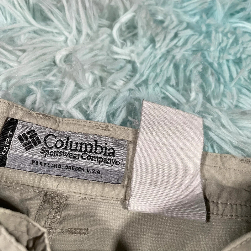 Beige Columbia Hiking Shorts - XS