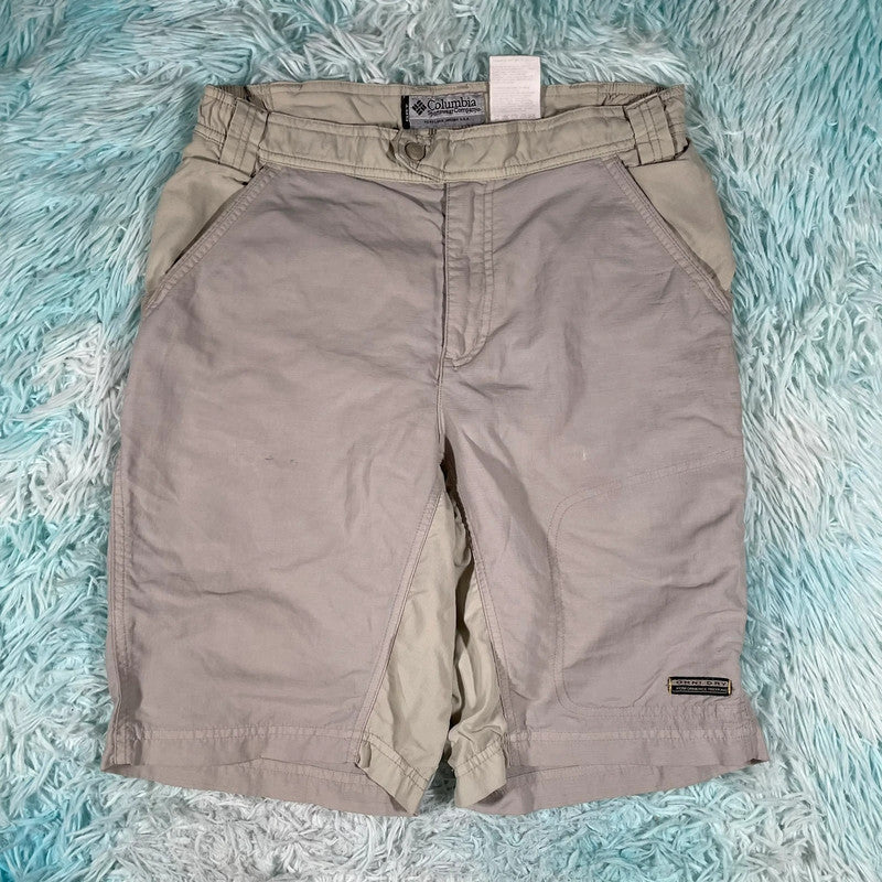 Beige Columbia Hiking Shorts - XS