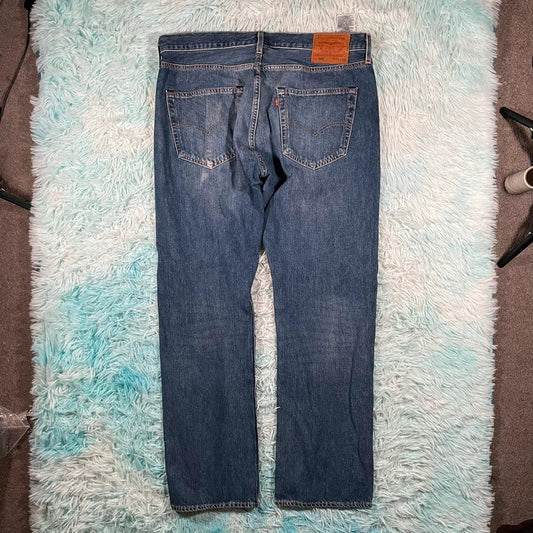 Blue Levi’s Jeans 501 Straight Leg Fit - W36 L30