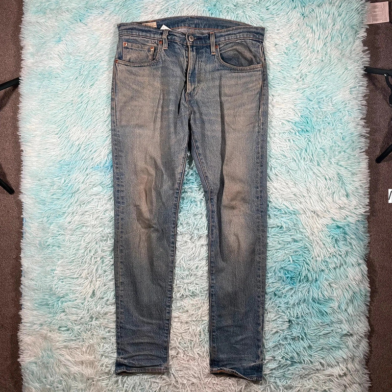 Light Blue Levi’s Jeans Slim - W31 L32