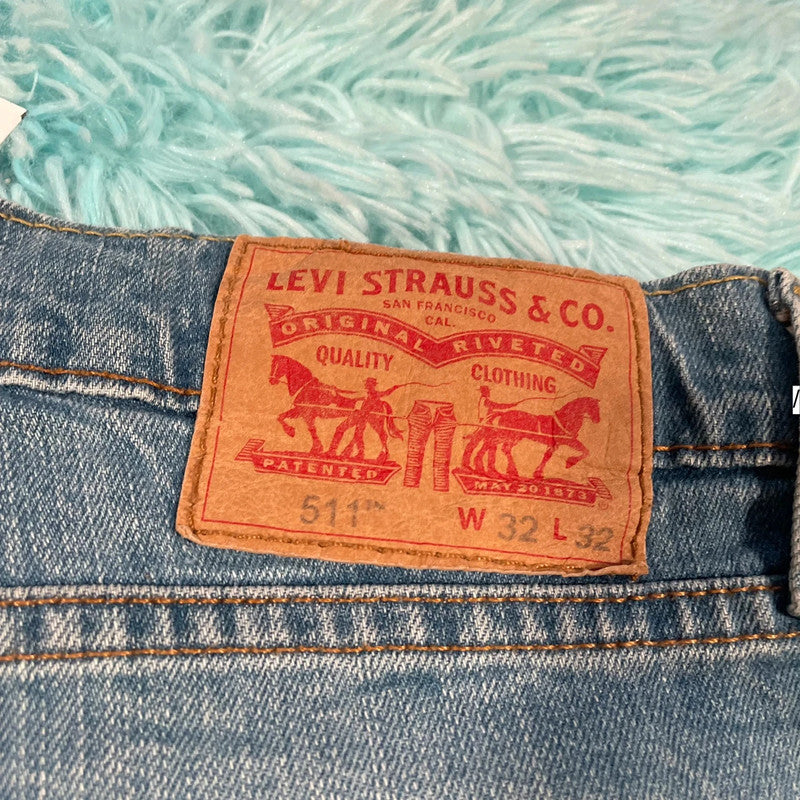 Lightwash Levi’s Jeans 511 Straight Leg - 32W 32L